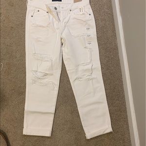 Aeropostale boyfriend cropped jeans never worn